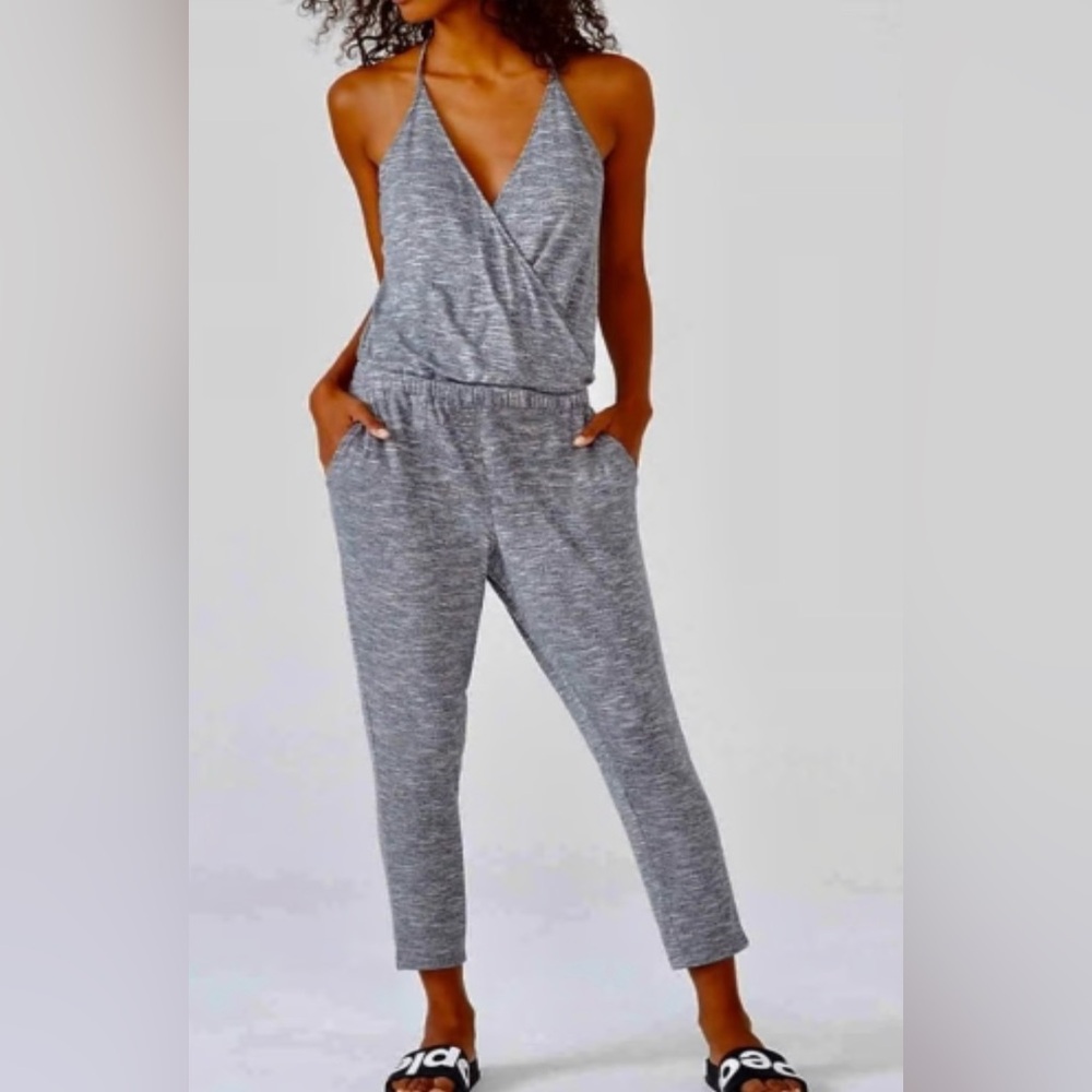Lou & Grey Romper 💄💋 - Picture 8 of 11